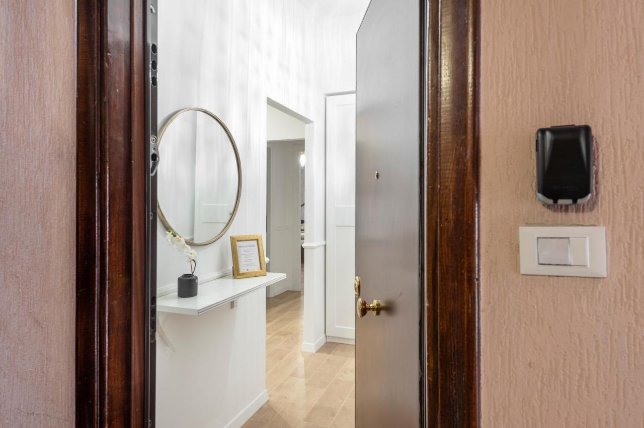 דירות רומא White Flat Ground Floor מראה חיצוני תמונה