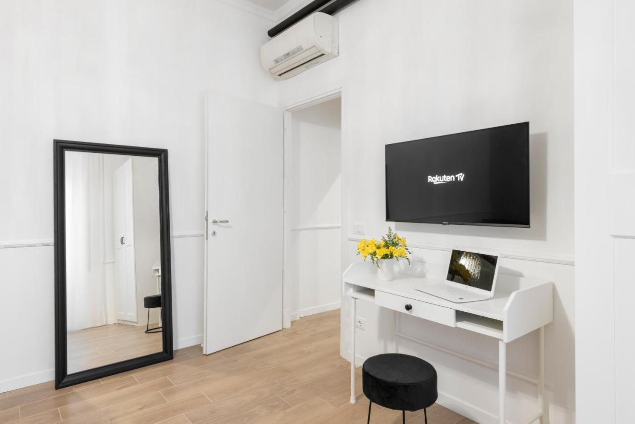 דירות רומא White Flat Ground Floor מראה חיצוני תמונה